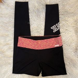 PINK ultimate yoga leggings